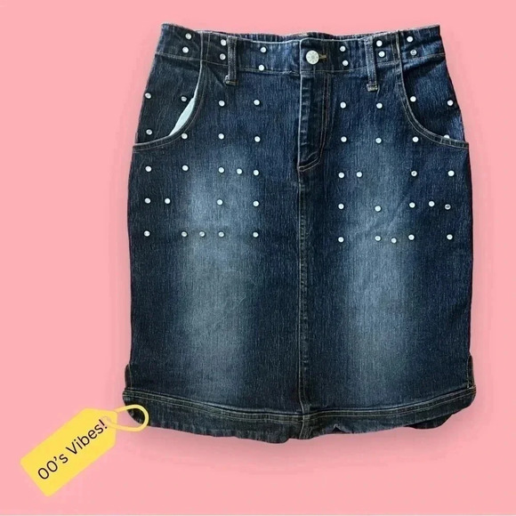 Zoey Beth Mini Skirt Size Large Denim with Rhinestones - 2000’s / Y2K - Picture 1 of 5